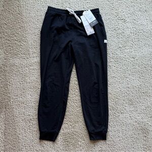 ❤️SOLD❤️ Vuori Performance Jogger XS Like New